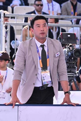 CONTACT - Taekwondo - World Taekwondo Rome Grand Prix 2026 Photo by IPA ABACAPRESS.COM85474849 - Nam Yun-bae coach of Eunsu Seo (KOR) during the men s -58kg final of the World Taekwondo Grand Prix at the Foro Italico, June 7, 2026, Rome, Italy. Roma Italy  Copyright: xIPAxSport ABACAx