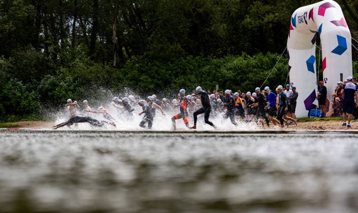 07.06.2026, GER, Crosstriathlon, Maenner Frauen, Saison 26, 38. Teag Werratal-Crosstriathlon org. Triathlonverein Werratal e.V. 500m Schwimmen in Freiwasser, 11,9km MTB Strecke und 4,0km Laufstrecke nahmen die Teilnehmer in den Kategorien Jedermann-Cross Einzel Staffel sowie dem Sprint-Cross Einzel inkl. Thüringer Meisterschaft in angriff. 98597 Breitungen Strandbad Kiessee Thueringen Deutschland