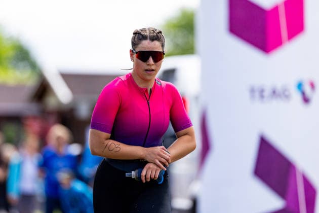 07.06.2026, GER, Crosstriathlon, Maenner Frauen, Saison 26, 38. Teag Werratal-Crosstriathlon org. Triathlonverein Werratal e.V. Emilia Fuss (Rhöner WSV e.V. Dermbach) 500m Schwimmen in Freiwasser, 11,9km MTB Strecke und 4,0km Laufstrecke nahmen die Teilnehmer in den Kategorien Jedermann-Cross Einzel Staffel sowie dem Sprint-Cross Einzel inkl. Thüringer Meisterschaft in angriff. 98597 Breitungen Strandbad Kiessee Thueringen Deutschland
