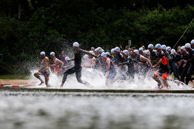 07.06.2026, GER, Crosstriathlon, Maenner Frauen, Saison 26, 38. Teag Werratal-Crosstriathlon org. Triathlonverein Werratal e.V. 500m Schwimmen in Freiwasser, 11,9km MTB Strecke und 4,0km Laufstrecke nahmen die Teilnehmer in den Kategorien Jedermann-Cross Einzel Staffel sowie dem Sprint-Cross Einzel inkl. Thüringer Meisterschaft in angriff. 98597 Breitungen Strandbad Kiessee Thueringen Deutschland