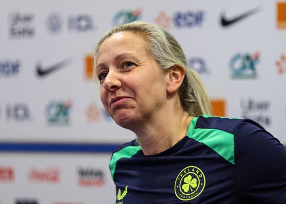 Republic of Ireland WNT press conference, PK, Pressekonferenz Stade des Alpes, Grenoble, France 8 6 2026 Head coach Carla Ward Carla Ward 8 6 2026  Copyright: x INPHO BenxBradyx BB2_9408