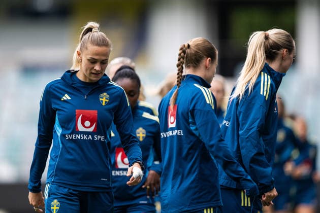 260608 Fridolina Rolfö of the Swedish women s national football team at a training session on June 8, 2026 in Gothenburg. Photo: Mathias Bergeld BILDBYRAN kod MB MB1380 fotboll football soccer fotball vm-kval kval fifa womens world cup qualifier qualifier träning practice training sverige sweden dam bbeng women kvinner