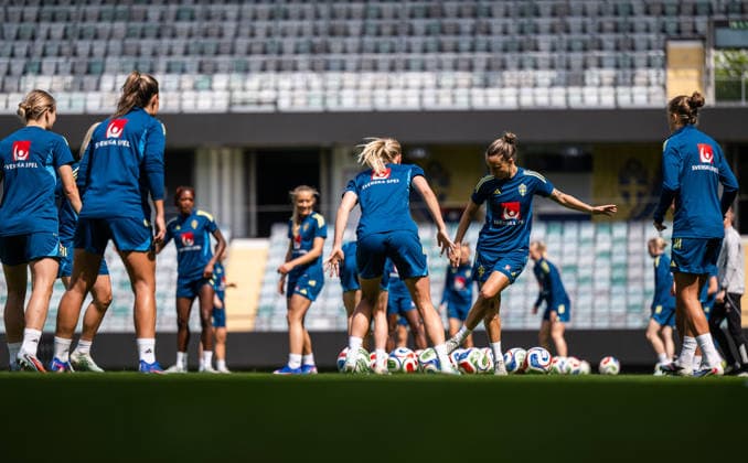 260608 Julia Zigiotti Olme of the Swedish women s national football team at a training session on June 8, 2026 in Gothenburg. Photo: Mathias Bergeld BILDBYRAN kod MB MB1380 fotboll football soccer fotball vm-kval kval fifa womens world cup qualifier qualifier träning practice training sverige sweden dam bbeng women kvinner