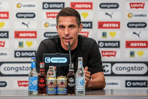 Vorstellung des neuen Trainers Marcel Rapp ( Pauli ) Deutschland , Hamburg , Millerntorstadion , Fussball , 2. Bundesliga , FC St Pauli