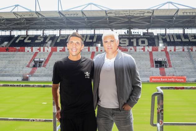 Vorstellung des neuen Trainers Marcel Rapp Sportdirektor Andreas Bornemann ( Pauli ) Deutschland , Hamburg , Millerntorstadion , Fussball , 2. Bundesliga , FC St Pauli