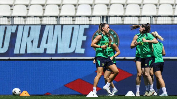 Republic of Ireland WNT Squad Training, Stade des Alpes, Grenoble, France 8 6 2026 Katie McCabe and Lucy Quinn Katie McCabe and Lucy Quinn 8 6 2026  Copyright: x INPHO BenxBradyx BB3_7475