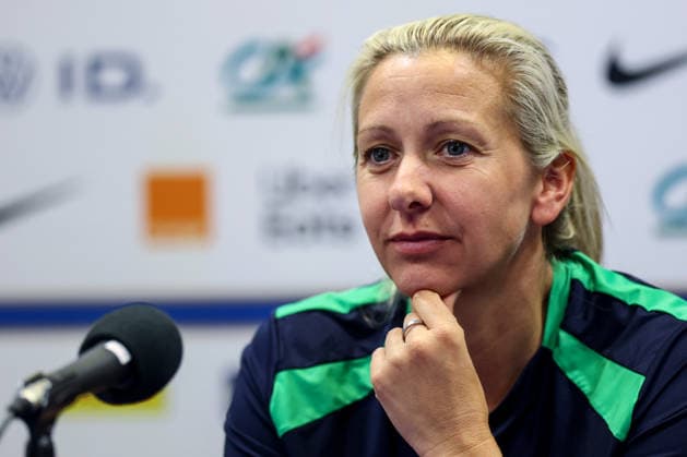 Republic of Ireland WNT press conference, PK, Pressekonferenz Stade des Alpes, Grenoble, France 8 6 2026 Head coach Carla Ward Carla Ward 8 6 2026  Copyright: x INPHO BenxBradyx BB3_6992