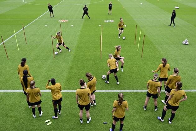ZEIST - The Dutch national team, Nationalteam during a training session at the KNVB Campus in preparation for the Dutch women s World Cup qualifying match against Poland. OLAF KRAAK ANP xVIxANPxSportx xxANPxIVx 560479454 originalFilename: 560479454.jpg