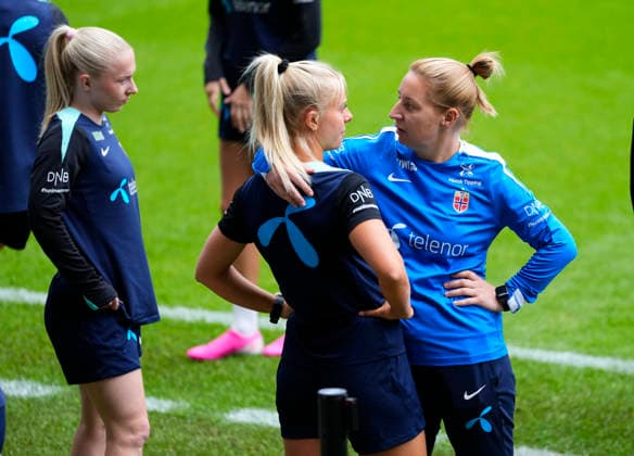 The women s national football team trains at Ullevaal Stadium Oslo 20260608 Ingrid Syrstad Engen during the women s national team s training in connection with the World Cup qualifying match against Austria Photo Amanda Pedersen Giske NTB Oslo Norway EDITORIAL USE ONLY RESTRICTED USE FOR BETTING COMPANIES  Copyright: xAmandaxPedersenxGiskexx xNTBx