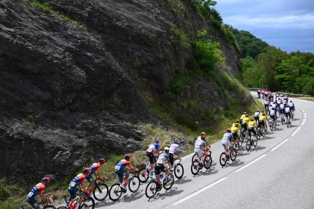 Tour Auvergne - Rhone-Alpes 2026 Stage 2 LE PUY-EN-VELAY, FRANCE - JUNE 08 : illustration picture peloton during stage 2 of the 78th edition of Tour Auvergne - Rhone-Alpes an UCI World Tour 2.UWT cycling road race stage for Men Elite of 234.3 km with start in Saint-Martin-Le-Vinoux and finish in Le Puy-en-Velay on June 8, 2026 in Le Puy-en-Velay, France, 08 06 2026 ( Motordriver Guy De Vuyst - Le Puy-en-Velay France  Copyright: xVincentxKalutx