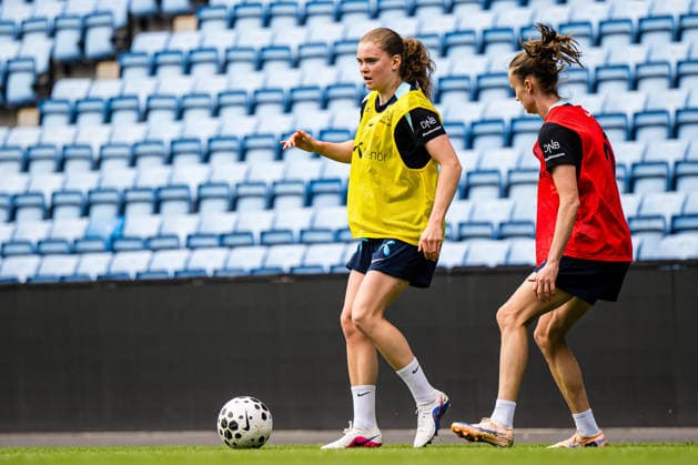 260608 Signe Gaupset of the Norwegian women™s national football team during a training session on June 8, 2026 in Oslo. Photo: Marius Simensen BILDBYRAN Cop 238 bbeng dam fifa women s world cup qualifier football fotball fotboll norge norway practice soccer training trening träning