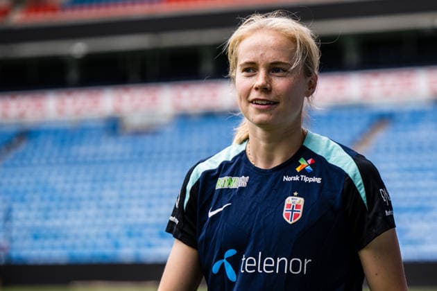 260608 Julie Blakstad of the Norwegian women™s national football team during a training session on June 8, 2026 in Oslo. Photo: Marius Simensen BILDBYRAN Cop 238 bbeng dam fifa women s world cup qualifier football fotball fotboll norge norway practice soccer training trening träning