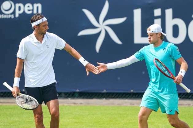 2026-06-08 - Libema Open 2026 ROSMALEN, NETHERLANDS - JUNE 8: Arthur Rinderknech of France, Zizou Bergs of Belgium during the Libema Open 2026 at the Autotron on June 8, 2026 in Rosmalen, Netherlands Rosmalen Autotron Netherlands Content not available for redistribution in The Netherlands directly or indirectly through any third parties. Copyright: xAndrexWeeningx