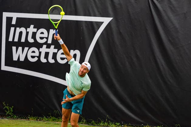 Stuttgart, GERMANY - June 08: Jan-Lennard Struff (GER) during the Doubles Match between Yannik Hanfmann (GER) and Jan-Lennard Struff (GER) vs. Sadio Doumbia (FRA) and Santiago Gonzalez (MEX) at BOSS OPEN 2026, Tennisanlage Weissenhof on June 08, 2026 in Stuttgart, Germany. Baden-Württemberg Germany Copyright: xTimoxSteinx