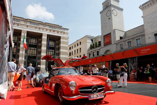 1000 Miglia A view of Piazza della Vittoria during the 1000 Miglia Historical Race on June 8, 2026, in Brescia, Italy. Brescia Italy Italy  Copyright: xRichardxMorganox originalFilename:morgano-1000migl260608_npzyM.jpg