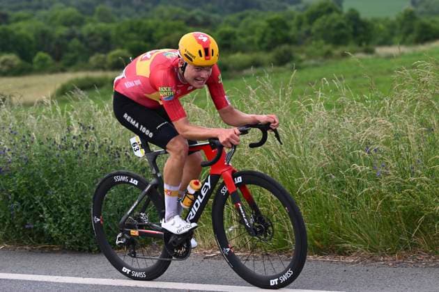 Tour Auvergne - Rhone-Alpes 2026 Stage 2 LE PUY-EN-VELAY, FRANCE - JUNE 08 : Charmig Anthon (DEN) of UNO-X Mobility during stage 2 of the 78th edition of Tour Auvergne - Rhone-Alpes an UCI World Tour 2.UWT cycling road race stage for Men Elite of 234.3 km with start in Saint-Martin-Le-Vinoux and finish in Le Puy-en-Velay on June 8, 2026 in Le Puy-en-Velay, France, 08 06 2026 ( Motordriver Guy De Vuyst - Le Puy-en-Velay France  Copyright: xVincentxKalutx