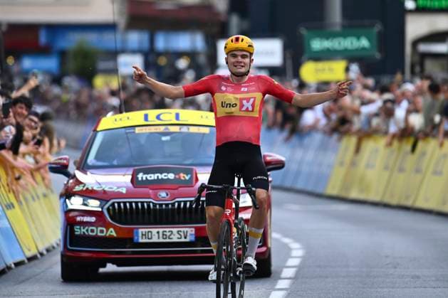 Tour Auvergne - Rhone-Alpes 2026 Stage 2 LE PUY-EN-VELAY, FRANCE - JUNE 08 : Charmig Anthon (DEN) of Uno-X Mobility wins during stage 2 of the 78th edition of Tour Auvergne - Rhone-Alpes an UCI World Tour 2.UWT cycling road race stage for Men Elite of 234.3 km with start in Saint-Martin-Le-Vinoux and finish in Le Puy-en-Velay on June 8, 2026 in Le Puy-en-Velay, France, 08 06 2026 ( Motordriver Guy De Vuyst - Le Puy-en-Velay France  Copyright: xVincentxKalutx