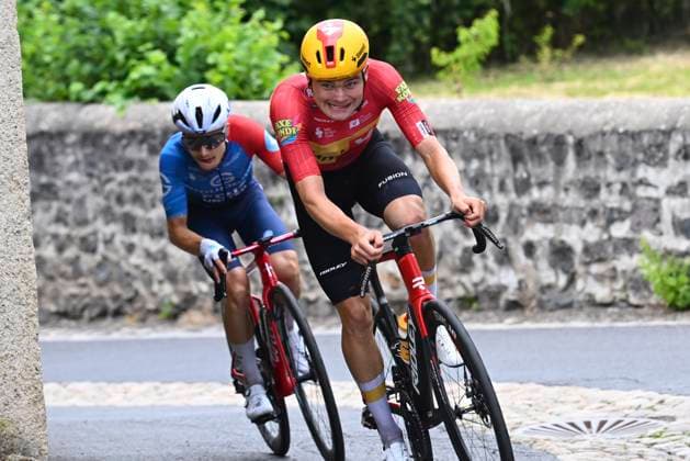 Tour Auvergne - Rhone-Alpes 2026 Stage 2 LE PUY-EN-VELAY, FRANCE - JUNE 08 : Charmig Anthon (DEN) of UNO-X Mobility and Braz Afonso Clement (FRA) of Groupama - FDJ United during stage 2 of the 78th edition of Tour Auvergne - Rhone-Alpes an UCI World Tour 2.UWT cycling road race stage for Men Elite of 234.3 km with start in Saint-Martin-Le-Vinoux and finish in Le Puy-en-Velay on June 8, 2026 in Le Puy-en-Velay, France, 08 06 2026 ( Motordriver Guy De Vuyst - Le Puy-en-Velay France  Copyright: xVincentxKalutx