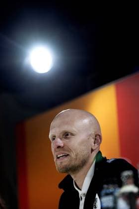 ZEIST - National coach Arjan Veurink during a press conference, PK, Pressekonferenz ahead of the Dutch women s World Cup qualifying match against Poland. OLAF KRAAK ANP xVIxANPxSportx xxANPxIVx 560498202 originalFilename: 560498202.jpg
