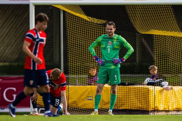 260608 Rasmus Holten and goalkeeper Martin Borsheim of Norway looks dejected after 0-1 during the under-21 International Friendly, Länderspiel, Nationalmannschaft football match between Norway and Finland on June 8, 2026 in Moss. Photo: Marius Simensen BILDBYRAN COP 238 bbeng depp finland football fotball fotboll international friendly norge norway privatlandskamp soccer träningslandskamp U21, U 21 under 21