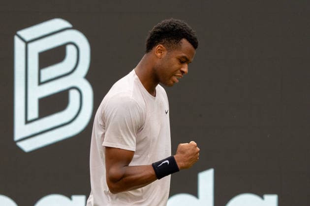Giovanni Mpetshi Perricard Torjubel, Jubel, Freude, Emotionen, Geste,, Roman Rischatowitsch Safiullin vs. Giovanni Mpetshi Perricard, Tennis, ATP, Tennis Herren Turnier, Boss-Open, Center-Court, Sechzehntelfinale, 08.06.2026, Roman Rischatowitsch Safiullin vs. Giovanni Mpetshi Perricard, Tennis, ATP-Turnier, Boss-Open, Center-Court, Sechzehntelfinale, 08.06.2026, Stuttgart