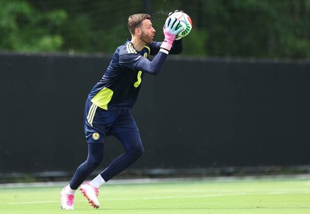 Angus Gunn of Scotland Scotland Training Session and press conference, PK, Pressekonferenz 2026 FIFA World Cup, WM, Weltmeisterschaft, Fussball Football, Atrium Health Performance Park, Charlotte, USA - 08 Jun 2026Charlotte Atrium Health Performance Park United States of America EDITORIAL USE ONLY No use with unauthorised audio, video, data, fixture lists, club league logos or live services. Online in-match use limited to 120 images, no video emulation. No use in betting, games or single club league player publications.  Copyright: xMichaelxZemanek Shutterstockx 16917216en