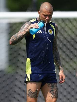 Lyndon Dykes of Scotland Scotland Training Session and press conference, PK, Pressekonferenz 2026 FIFA World Cup, WM, Weltmeisterschaft, Fussball Football, Atrium Health Performance Park, Charlotte, USA - 08 Jun 2026Charlotte Atrium Health Performance Park United States of America EDITORIAL USE ONLY No use with unauthorised audio, video, data, fixture lists, club league logos or live services. Online in-match use limited to 120 images, no video emulation. No use in betting, games or single club league player publications.  Copyright: xMichaelxZemanek Shutterstockx 16917216fb