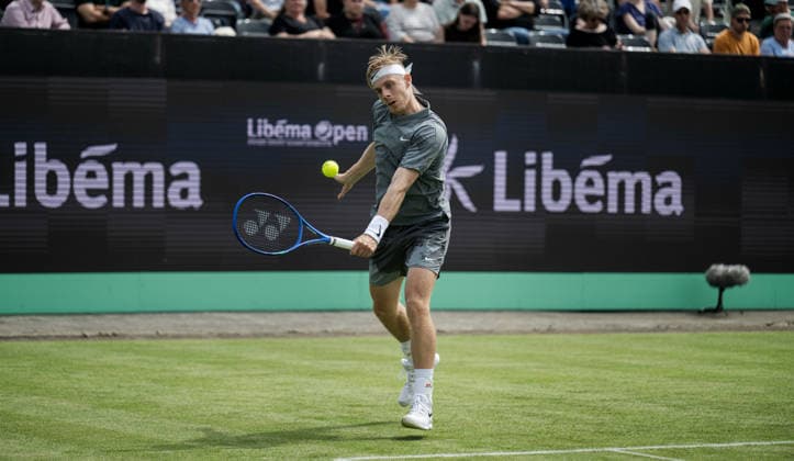 S-HERTOGENBOSCH, NETHERLANDS - JUNE 08: Denis Shapovalov of Canada returns a backhand shot against Marin Cilic of Croatia during their ATP, Tennis Herren Singles First Round match at the LibÃ ma Open on June 8, 2026 at Autotron s-Hertogenbosch in s-Hertogenbosch, Netherlands. Credit: Andy Astfalck NurPhoto Netherlands Copyright: xAndyxAstfalckx