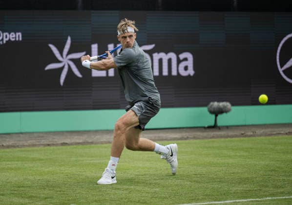 S-HERTOGENBOSCH, NETHERLANDS - JUNE 08: Denis Shapovalov of Canada returns a backhand shot against Marin Cilic of Croatia during their ATP, Tennis Herren Singles First Round match at the LibÃ ma Open on June 8, 2026 at Autotron s-Hertogenbosch in s-Hertogenbosch, Netherlands. Credit: Andy Astfalck NurPhoto Netherlands Copyright: xAndyxAstfalckx