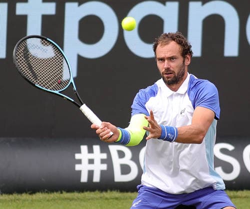 08.06.2026, Boss Open 2026, ATP, Tennis Herren Tour 250 Stuttgart, TTC Weissenhof, Tennis, im Bild: Roman Safiullin