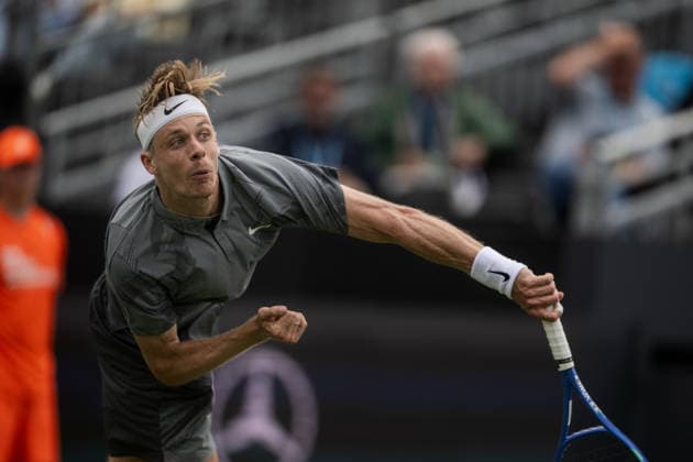 S-HERTOGENBOSCH, NETHERLANDS - JUNE 08: Denis Shapovalov of Canada serves to Marin Cilic of Croatia during their ATP, Tennis Herren Singles First Round match at the LibÃ ma Open on June 8, 2026 at Autotron s-Hertogenbosch in s-Hertogenbosch, Netherlands. Credit: Andy Astfalck NurPhoto Netherlands Copyright: xAndyxAstfalckx