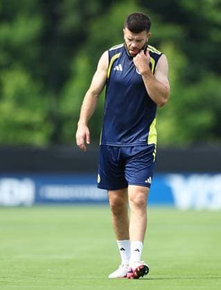 Grant Hanley of Scotland Scotland Training Session and press conference, PK, Pressekonferenz 2026 FIFA World Cup, WM, Weltmeisterschaft, Fussball Football, Atrium Health Performance Park, Charlotte, USA - 08 Jun 2026Charlotte Atrium Health Performance Park United States of America EDITORIAL USE ONLY No use with unauthorised audio, video, data, fixture lists, club league logos or live services. Online in-match use limited to 120 images, no video emulation. No use in betting, games or single club league player publications.  Copyright: xMichaelxZemanek Shutterstockx 16917216gi