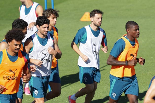 Training of the Portuguese national football team in the football city of Oeiras - Portugal, June 8, 2026, in Alges, Portugal. Renato Veiga (Portugal ,13), Goncalo Ramos (Portugal ,9), Bernardo Silva (Portugal ,10), Nuno Mendes (Portugal ,25)