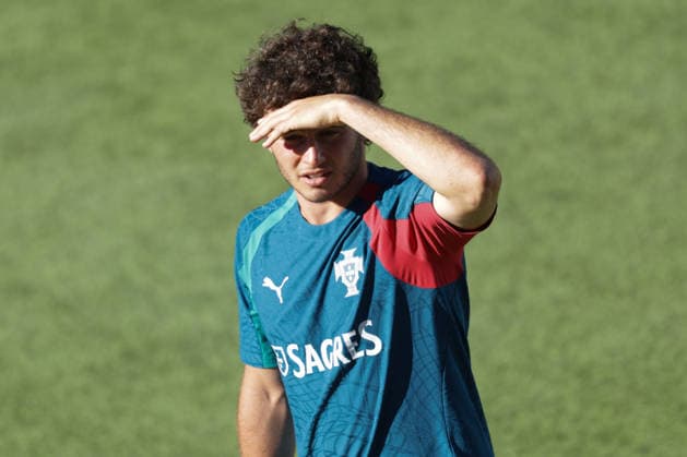 Training of the Portuguese national football team in the football city of Oeiras - Portugal, June 8, 2026, in Alges, Portugal. Joao Neves (Portugal ,15)