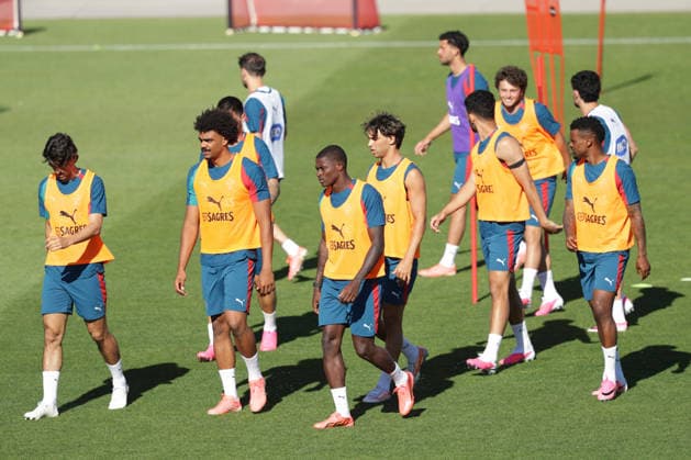 Training of the Portuguese national football team in the football city of Oeiras - Portugal, June 8, 2026, in Alges, Portugal. Francisco Trincao (Portugal ,16), Renato Veiga (Portugal ,13), Nuno Mendes (Portugal ,25), Joao Felix (Portugal ,11), Goncalo Ramos (Portugal ,9), Joao Neves (Portugal ,15), Nelson Semedo (Portugal ,2)