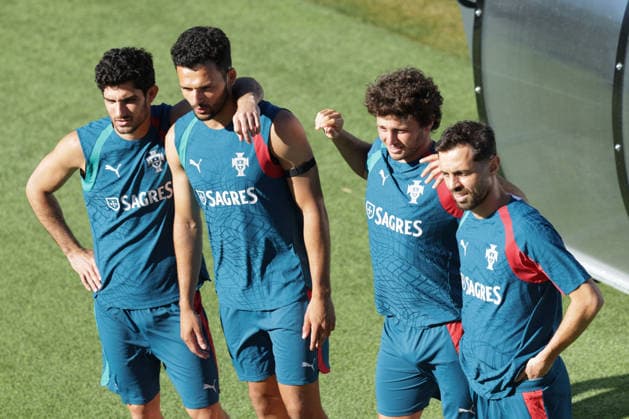 Training of the Portuguese national football team in the football city of Oeiras - Portugal, June 8, 2026, in Alges, Portugal. Goncalo Guedes (Portugal ,19), Goncalo Ramos (Portugal ,9), Joao Neves (Portugal ,15), Bernardo Silva (Portugal ,10)