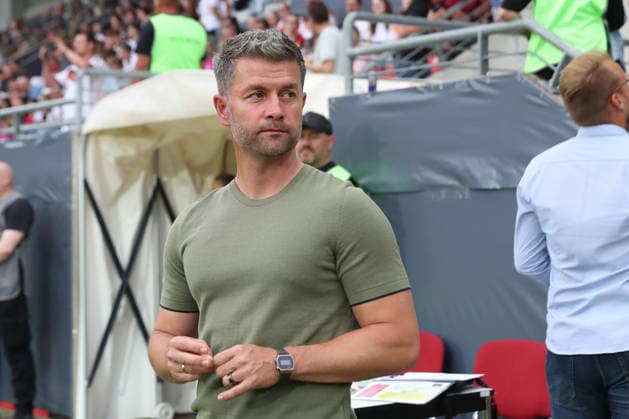 Fußball, U23-Frauen: Deutschland - Dänemark, 08.06.26 Cheftrainer Michael Urbansky (Deutschland U23). Fußball, Testspiel U23-Frauen: Deutschland - Dänemark am 08.06.26 im Leuna-Chemie-Stadion Halle (Saale).
