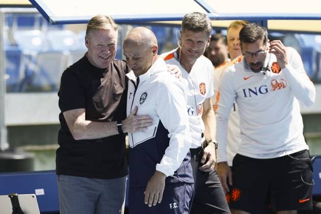 NEW YORK - (lr) Netherlands coach Ronald Koeman and Uzbekistan coach Fabio Cannavaro during the friendly match between the Netherlands and Uzbekistan at Icahn Stadium on June 8, 2026, in New York, United States. The Dutch national team, Nationalteam is preparing for the World Cup. KOEN VAN WEEL ANP International Friendly, Länderspiel, Nationalmannschaft 2026 xVIxANPxSportx xxANPxIVx 560510784 originalFilename: 560510784.jpg