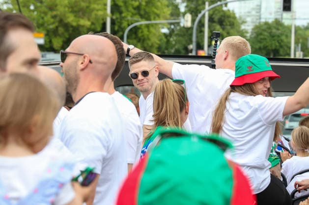 08.06.2026 ,xgox, Handball - Daikin HBL, Empfang und Feier am Rathaus mit dem SC Magdeburg emspor, v.l. Sebastian Barthold (Magdeburg, 25) Magdeburg