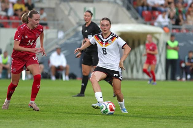 Fußball, U23-Frauen: Deutschland - Dänemark, 08.06.26 Sofie Zdebel (6, Deutschland U23, Bayer Leverkusen). Fußball, Testspiel U23-Frauen: Deutschland - Dänemark am 08.06.26 im Leuna-Chemie-Stadion Halle (Saale).