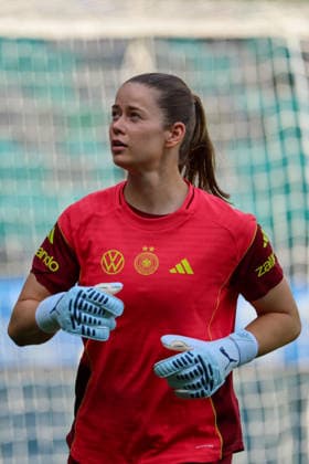 Ljubljana, Slowenien: 08.06. 2026 - Abschlusstraining des DFB Frauenteam vor dem WM-Qualifikationsspiel gegen Slowenien Im Bild: Torhüterin Stina Johannes (Deutschland)