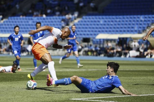 NEW YORK - (lr) Donyell Malen of the Netherlands, Abdukodir Khusanov of Uzbekistan during the friendly match between the Netherlands and Uzbekistan at Icahn Stadium on June 8, 2026, in New York, United States. The Dutch national team, Nationalteam is preparing for the World Cup. KOEN VAN WEEL ANP International Friendly, Länderspiel, Nationalmannschaft 2026 xVIxANPxSportx xxANPxIVx 560513827 originalFilename: 560513827.jpg