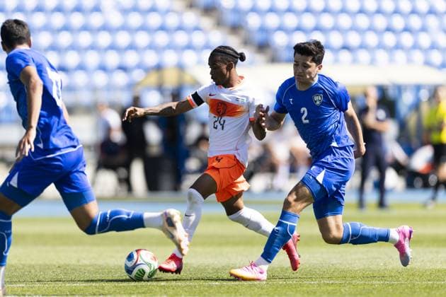 NEW YORK - (lr) Crysencio Summerville of the Netherlands, Abdukodir Khusanov of Uzbekistan during the friendly match between the Netherlands and Uzbekistan at Icahn Stadium on June 8, 2026, in New York, United States. The Dutch national team, Nationalteam is preparing for the World Cup. KOEN VAN WEEL ANP International Friendly, Länderspiel, Nationalmannschaft 2026 xVIxANPxSportx xxANPxIVx 560515593 originalFilename: 560515593.jpg