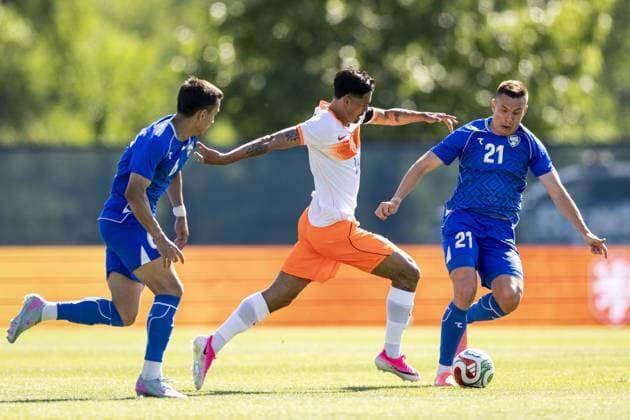 NEW YORK - (lr) Akmal Mozgovoy of Uzbekistan, Tijjani Reijnders of the Netherlands, Igor Sergeev of Uzbekistan during the friendly match between the Netherlands and Uzbekistan at Icahn Stadium on June 8, 2026, in New York, United States. The Dutch national team, Nationalteam is preparing for the World Cup. ROBIN VAN LONKHUIJSEN ANP International Friendly, Länderspiel, Nationalmannschaft 2026 xVIxANPxSportx xxANPxIVx 560517586 originalFilename: 560517586.jpg