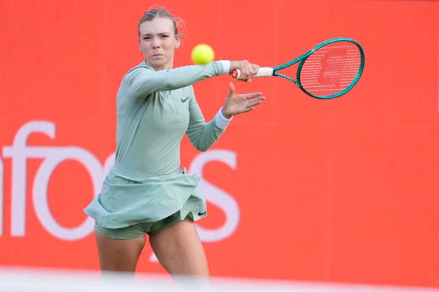 HSBC Championships - Day One Katie Boulter of Great Britain competes during her Round of 32 match at The HSBC Championships 2026 Women s tennis tournament at The Queen s Club in London, England, on June 8, 2026. London United Kingdom  Copyright: xOwenxHammondx originalFilename:hammond-thehsbcc260608_npTrL.jpg
