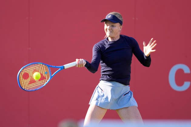 HSBC Championships - Day One Harriet Dart competes during her Round of 32 match at The HSBC Championships 2026 Women s tennis tournament at The Queen s Club in London, England, on June 8, 2026. London United Kingdom  Copyright: xOwenxHammondx originalFilename:hammond-thehsbcc260608_npX8U.jpg