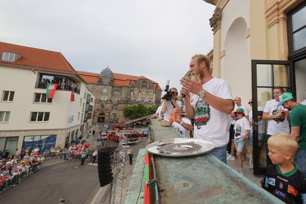 08.06.2026, xtgx, Handball, Daikin HBL, Empfang des deutschen Meisters SC Magdeburg im Rathaus v.l. Matthias Musche (Magdeburg, 6) Magdeburg