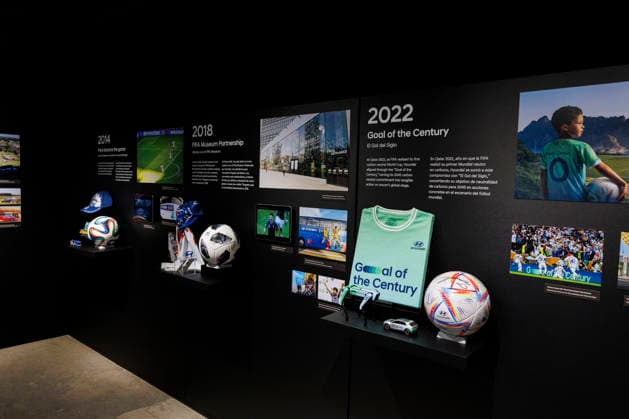 View showing the Legacies of Champions exhibition at Rockefeller Center in New York City, 08 June 2026.The exhibition revisits every edition of the World Cup since Uruguay 1930 through original artifacts, such as historic equipment and balls, photographs, sticker albums, and memorabilia from the tournament s most iconic teams and players. La FIFA y Hyundai llevan la historia de los Mundiales al Rockefeller Center de Nueva York !ACHTUNG: NUR REDAKTIONELLE NUTZUNG!  Copyright: xAlfonsoxLozanox AME9843 20260608-55020538823_1
