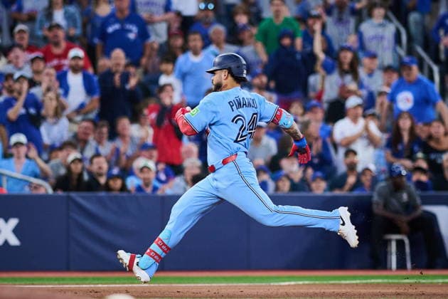 June 8, 2026, Toronto, On, Canada: Toronto Blue Jays Yohendrick Pinango (24) advances to third on a fielding error during sixth inning MLB, Baseball Herren, USA baseball action against the Philadelphia Phillies, in Toronto, on Monday, June 8, 2026. Canada News - June 8, 2026  - ZUMAc35_ 20260608_zaf_c35_262 Copyright: xSammyxKoganx