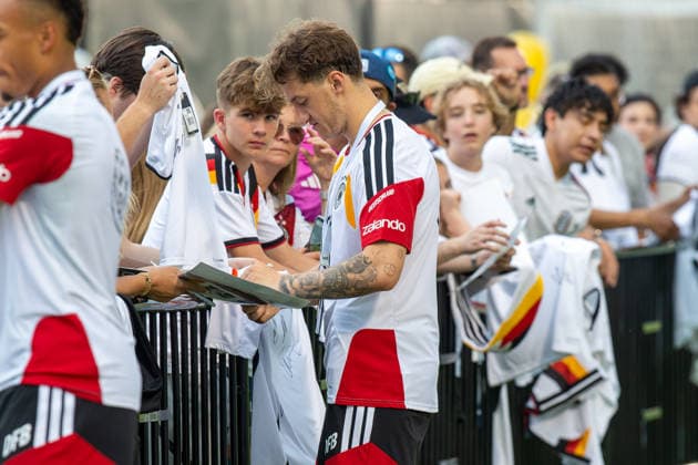 Angelo Stiller Team Arrival Germany, Base Camp, practice, FIFA World Cup, WM, Weltmeisterschaft, Fussball 2026, Winston-Salem